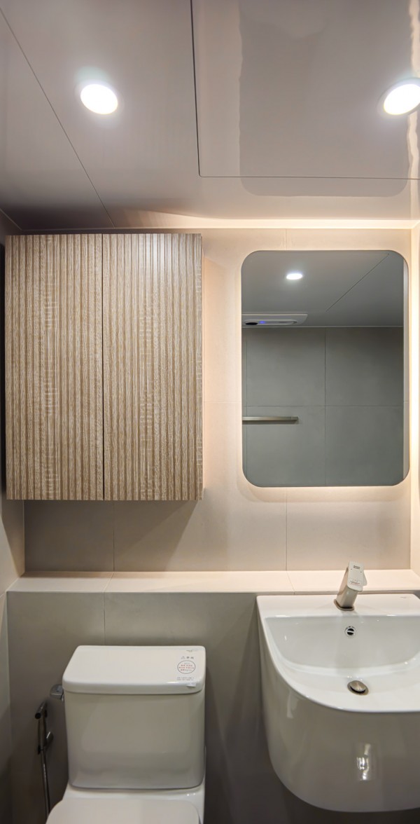 14e8eee77400deba2f5a3d7ae2844530_1760668