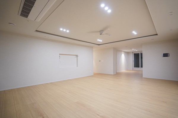 14e8eee77400deba2f5a3d7ae2844530_1760668