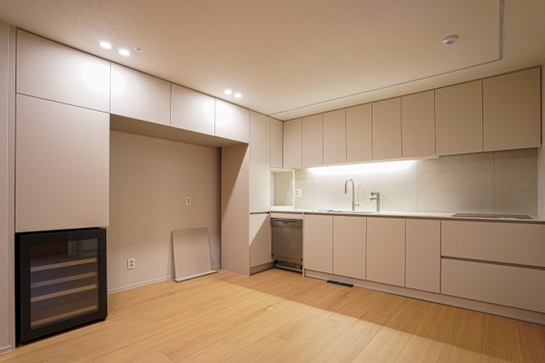 14e8eee77400deba2f5a3d7ae2844530_1760668