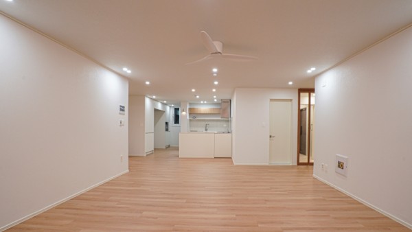 14e8eee77400deba2f5a3d7ae2844530_1760669