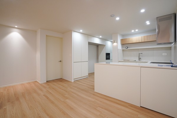 14e8eee77400deba2f5a3d7ae2844530_1760669