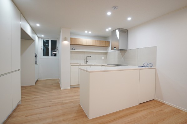 14e8eee77400deba2f5a3d7ae2844530_1760669