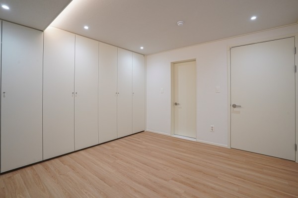 14e8eee77400deba2f5a3d7ae2844530_1760669