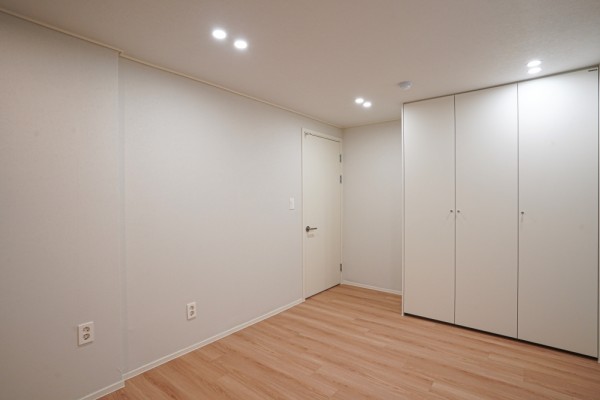 14e8eee77400deba2f5a3d7ae2844530_1760669