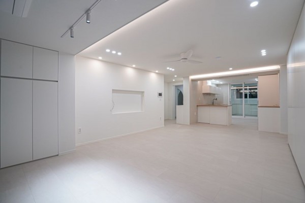 14e8eee77400deba2f5a3d7ae2844530_1760671