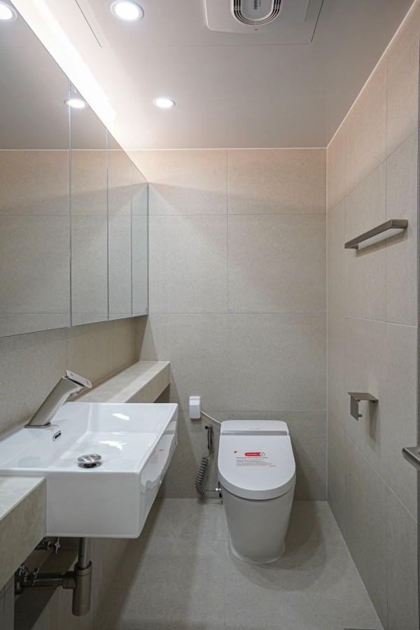 14e8eee77400deba2f5a3d7ae2844530_1760671