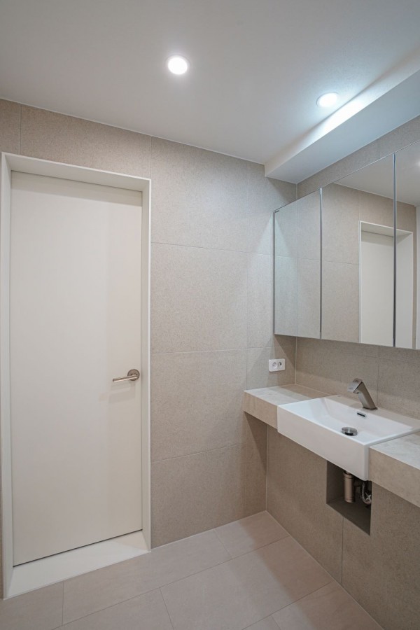 14e8eee77400deba2f5a3d7ae2844530_1760671