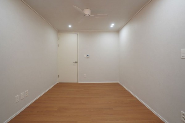 14e8eee77400deba2f5a3d7ae2844530_1760671